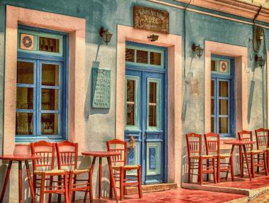 Сривът в туризма повлече гръцката икономика надолу