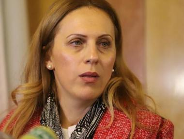 Схемата „60/40“ се удължава до края на годината