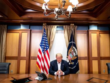 Facebook и Twitter санкционираха Тръмп заради публикации за Covid