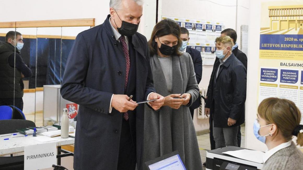Галерия :: Снимка 1 :: Литва провежда парламентарни избори}