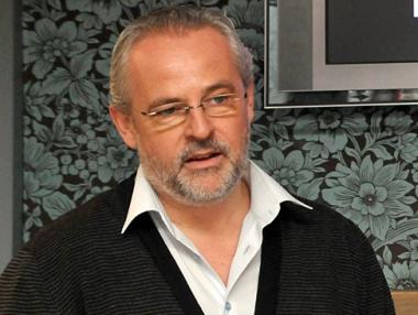 Дидие Щосел ще ръководи новите телевизии на Петр Келнер