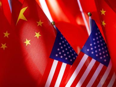 Китай ограничи със закон износа на технологии за САЩ