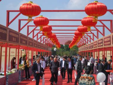 Икономиката на Китай расте и дава надежди за глобално възстановяване