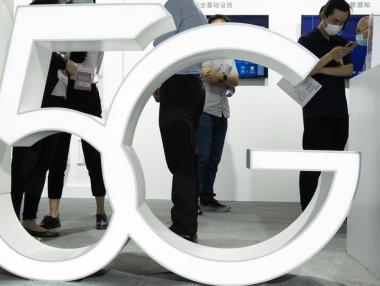 България и група държави искат от ЕК да се справи с 5G конспирациите