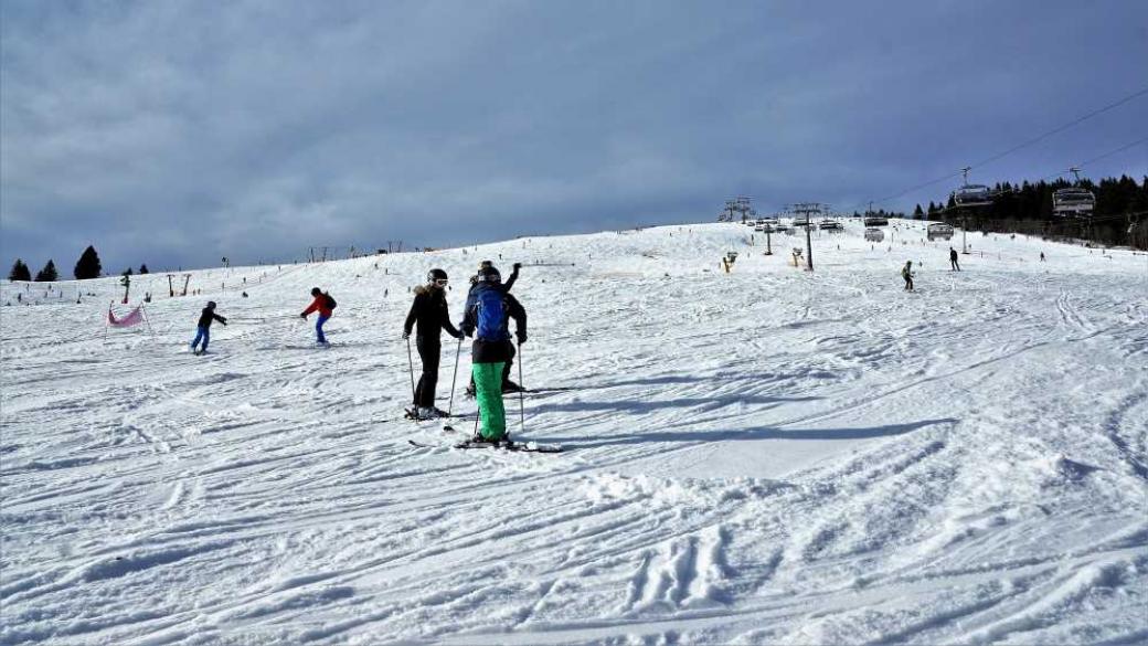 Френският ски сезон започна под заплахата от Covid-19