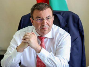 Маските на открито стават задължителни от четвъртък