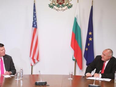 Застига ли 5G натискът на САЩ и България?