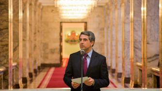 Плевнелиев иска да регистрира работодателска организация, без да има право