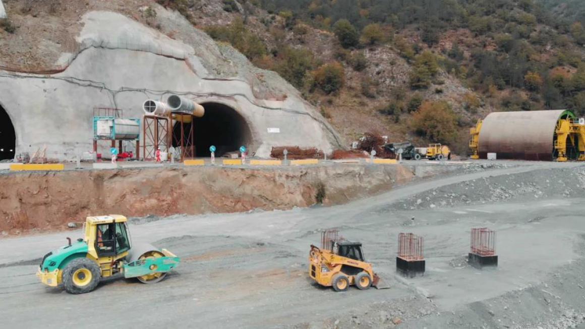 Галерия :: Снимка 0 :: Видео разходка в тунел „Железница“}