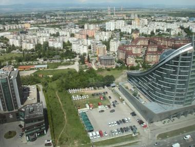 Нови антикризисни пари се пренасочват към големия бизнес през ББР