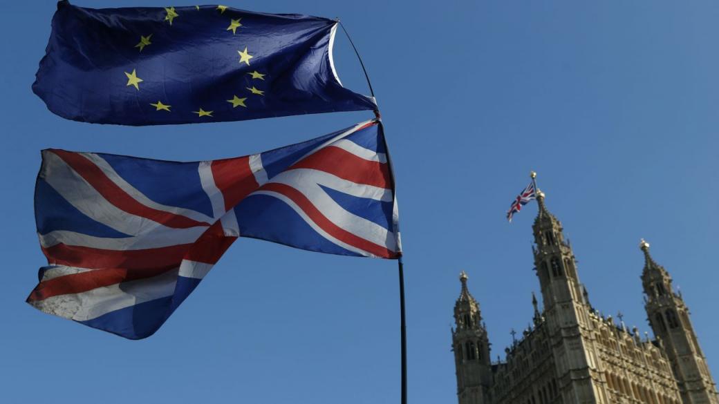 Великобритания още вярва, че може да избегне втора блокада