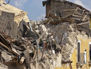 Гърция отлага въвеждането на извънредни мерки