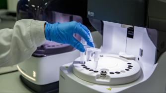 Новите случаи на Covid-19 в България са почти 3000