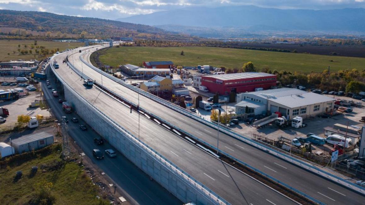 Галерия :: Снимка 6 :: АПИ пуска движението по 2.5 км от Южната дъга на София}