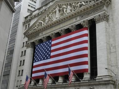 Уолстрийт отчете тежки загуби