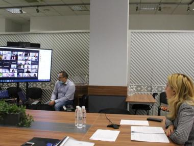 Николова иска браншът да предложи хотели за карантина за зимния сезон