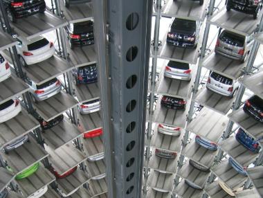 Пазарът на автомобили в Европа отчита нов спад