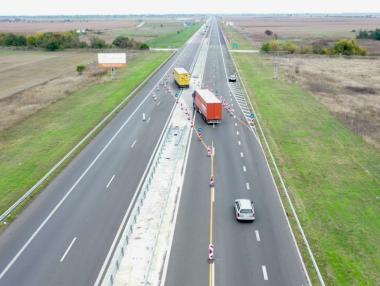 Завърши ремонтът на първите 12 км от проблемния участък на „Тракия“