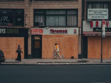 Гърция затваря цялата страна в опит да ограничи заразата