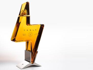 Tesla Tequila – новата закачка на Илон Мъск