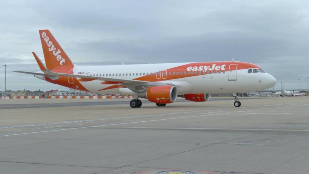 EasyJet започна да продава самолетите си, за да покрие разходите