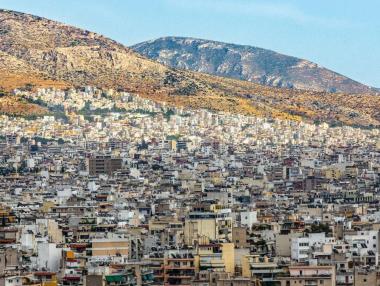 Moody's изненадващо повиши кредитния рейтинг на Гърция