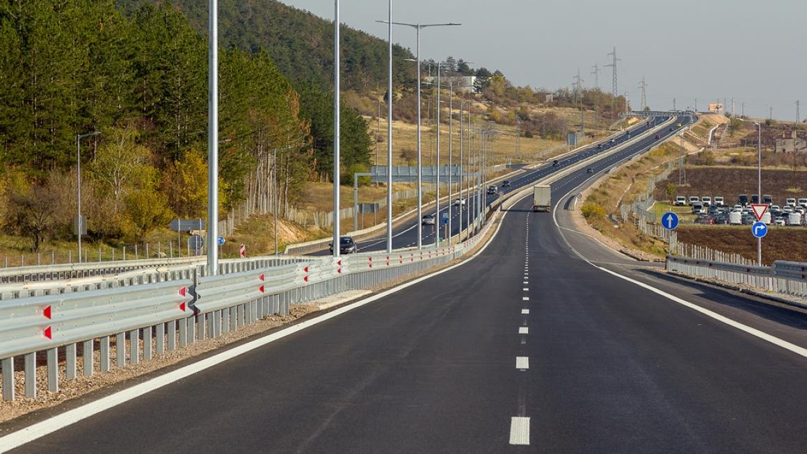 Галерия :: Снимка 3 :: Първата готова отсечка от АМ „Европа“ в снимки}