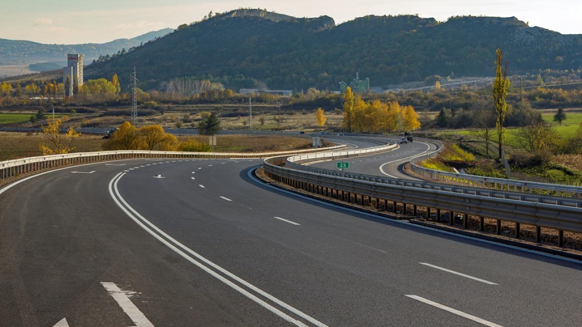 Галерия :: Снимка 4 :: Първата готова отсечка от АМ „Европа“ в снимки}