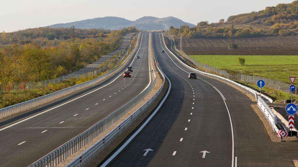 Галерия :: Снимка 5 :: Първата готова отсечка от АМ „Европа“ в снимки}