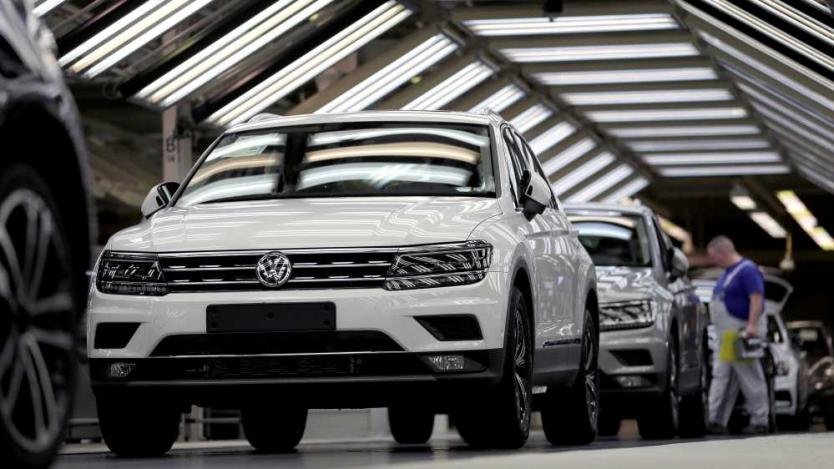 Volkswagen ще разшири завода си в Словакия, вместо да строи нов