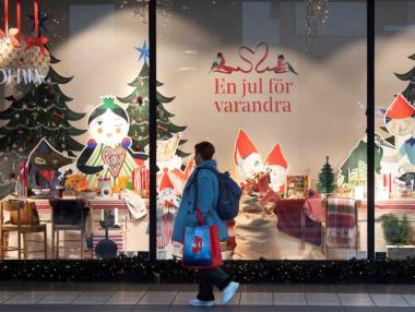 Швеция налага частична блокада за първи път от началото на пандемията