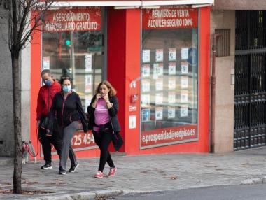 Испания ще изисква отрицателен тест за пътуващи от високорискови региони