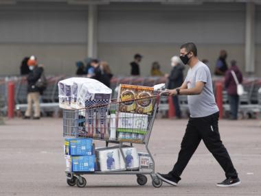 Великобритания отчете рекорден брой заразени с COVID-19