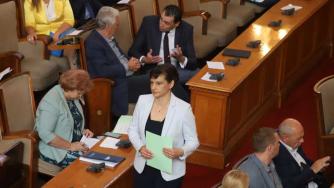 ГЕРБ се отказа от „детски надбавки за всички“