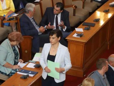 ГЕРБ се отказа от „детски надбавки за всички“