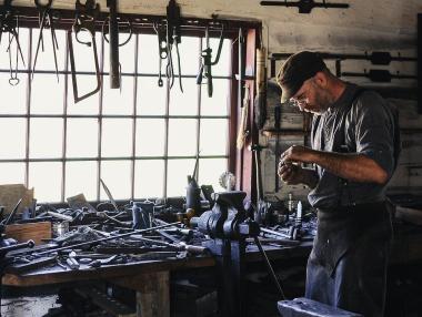 ГЕРБ предложи за трудов и осигурителен стаж да се признават до 60 дни неплатен отпуск