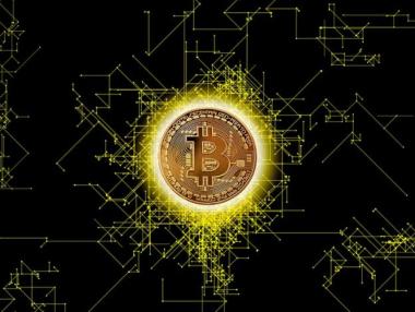 Биткойн лети нагоре с 9% и гони историческия си рекорд