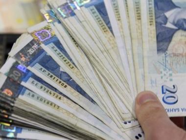 Тристранката ще обсъжда вдигането на минималната заплата