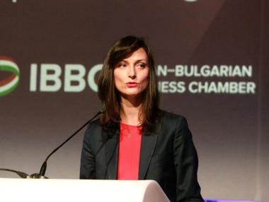 Реалистично е до края на годината да имаме сертифицирана ваксина