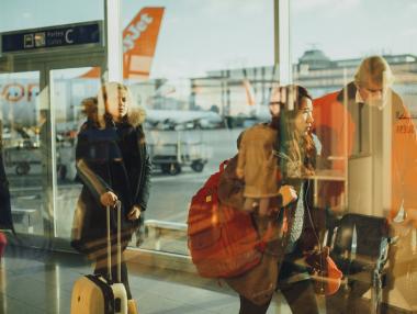 От утре Испания изисква PCR за пристигащите от България