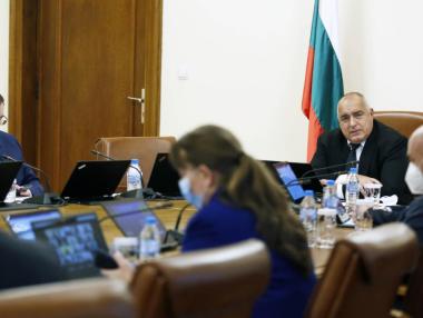 Държавата ще дава на неработещите заради локдауна 24 лв. на ден