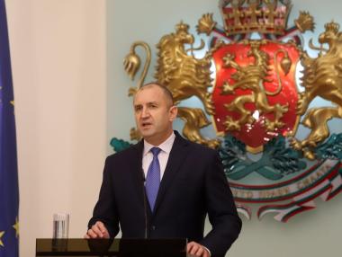 Президентът наложи вето на двойната неустойка при бързите кредити