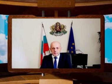 Разпиляваме извънредните средства от ЕС, вместо да правим реформи