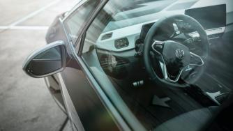 Volkswagen планира по-достъпен електрически автомобил