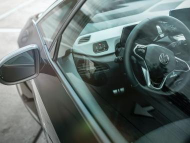 Volkswagen планира по-достъпен електрически автомобил