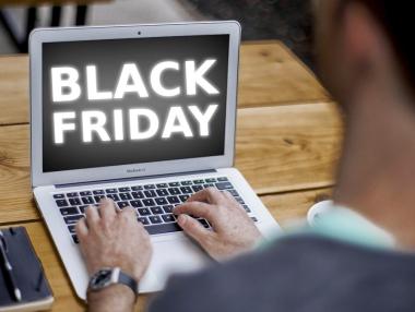 Рекорден „Черен петък“: Американците са харчили 6.3 млн. долара на минута