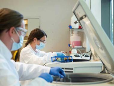 ГЕРБ предлага 0% ДДС за доставките на COVID ваксините