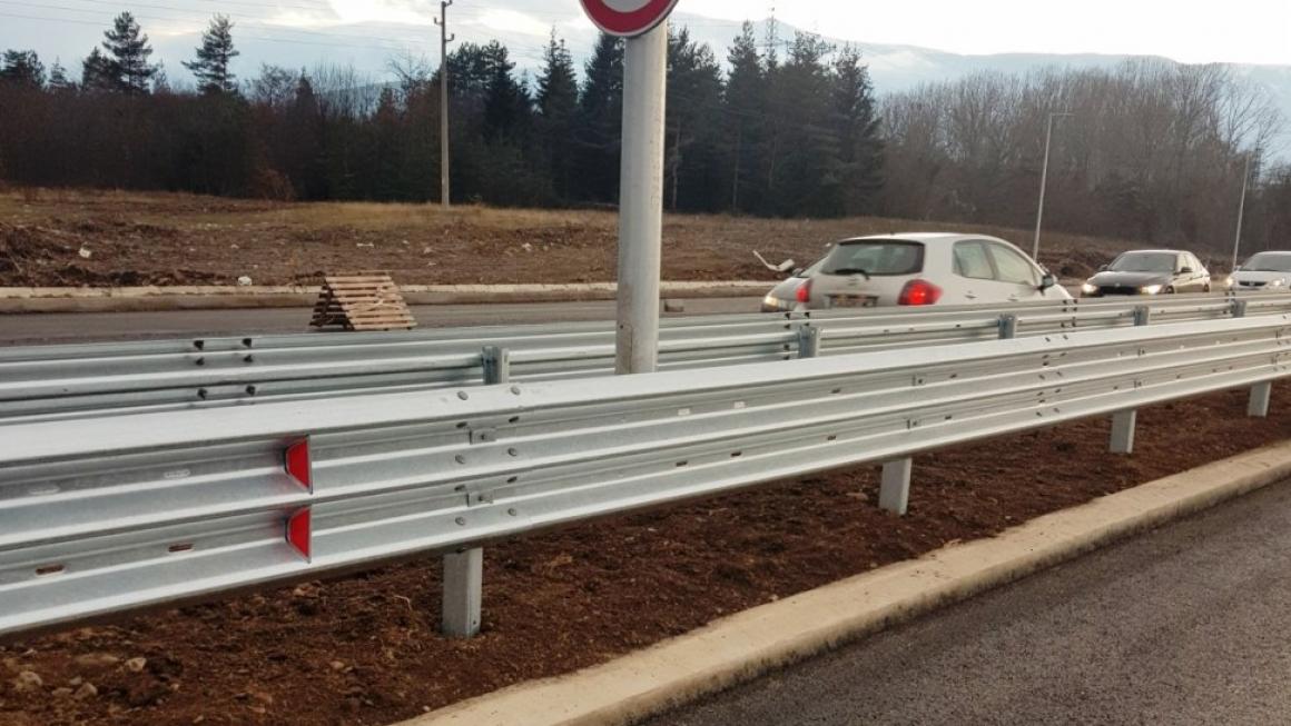 Галерия :: Снимка 2 :: АПИ пуска полуготова отсечка от Софийския околовръстен път (снимки)}