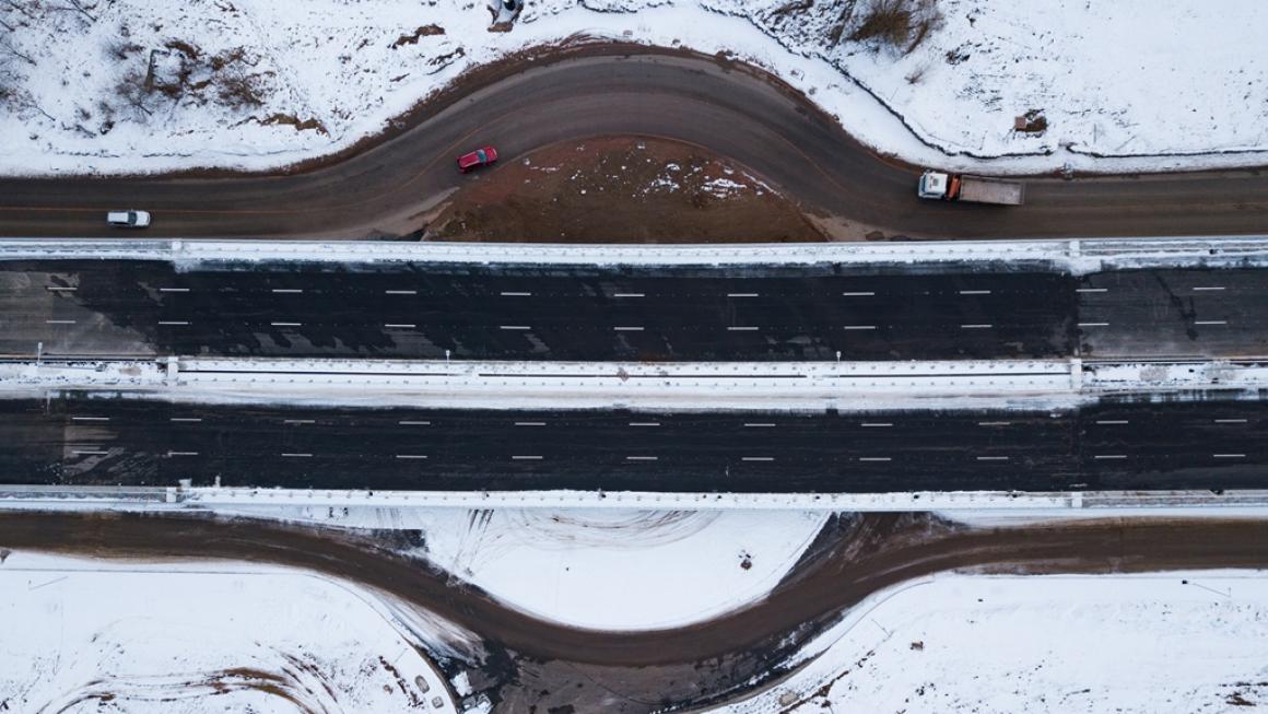Галерия :: Снимка 6 :: АПИ пуска полуготова отсечка от Софийския околовръстен път (снимки)}