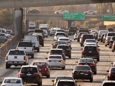 Петролът поскъпна след идея за нови стимули в САЩ